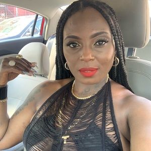 Meet your Posher, Akunna